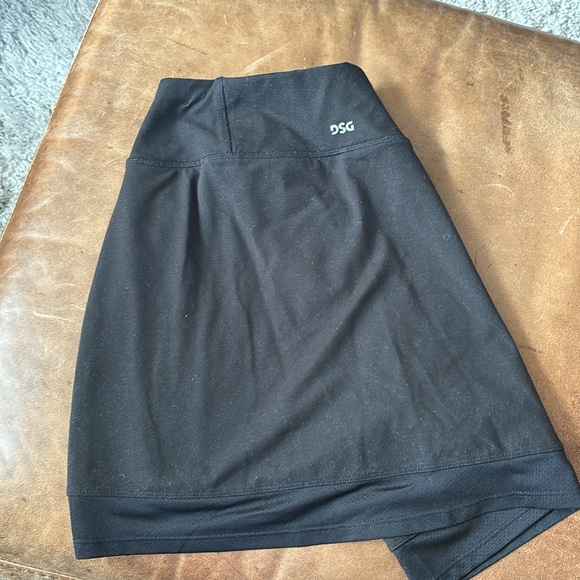 DSG black golf skirt - Picture 2 of 2